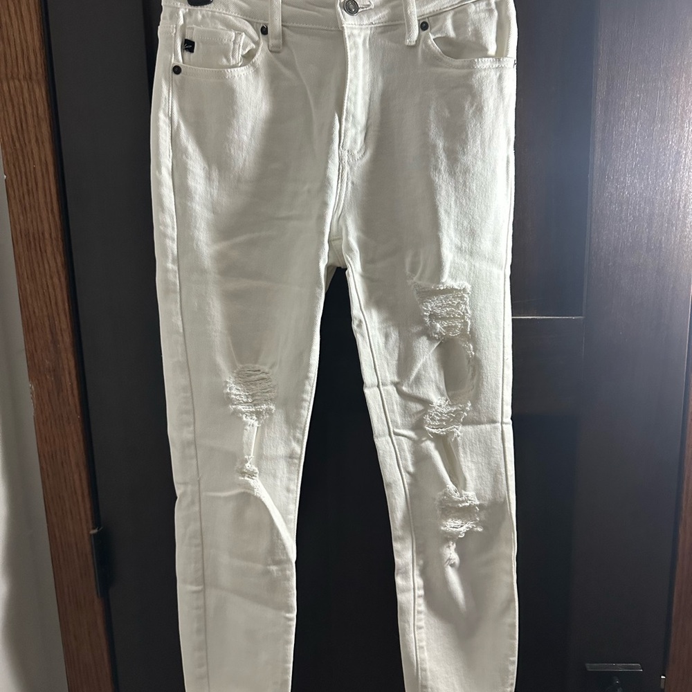 KanCan Distressed Skinny Jeans